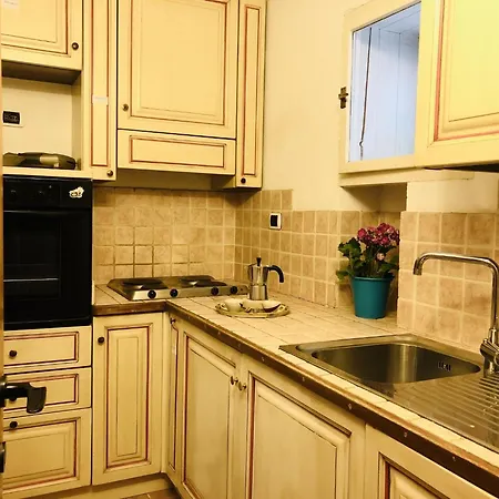 Guesthost - Les Pies Sur Le Pistes - Cozy In *