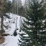Guesthost - Les Pies Sur Le Pistes - Cozy In